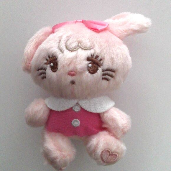 Mikko characters rabbit Cammy plush keychain - Picture 1 of 3